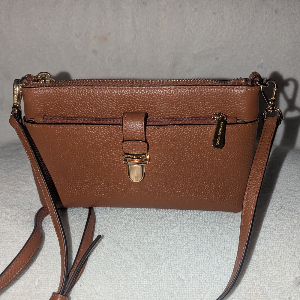 Michael Kors Mercer Large Snap Pocket Tan Crossbody Bag